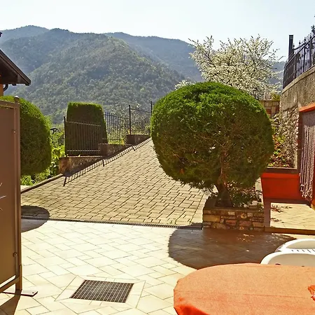 Apartment Casa Belvedere Garden By Gardadomusmea Tremosine